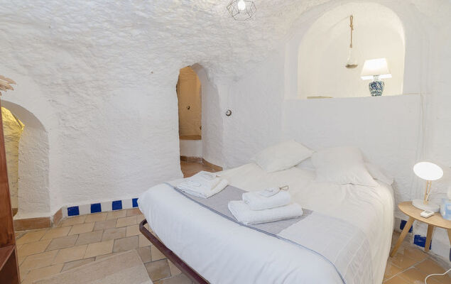 Cueva de Lindaraja - Photo 15