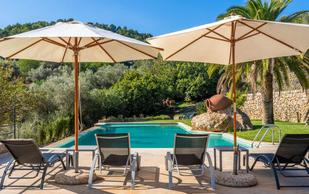 Santa Llucia - Photo 44